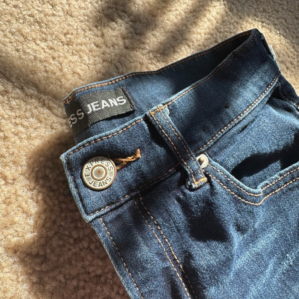 Express High Rise Dark Blue Jeans